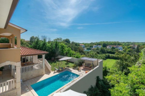 Villa Coridigo - Unique High Position, Panorama Nature View, Cozy Dining Terrace, Fenced Property